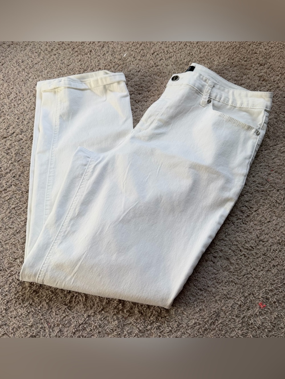 Jones New York Signature White Slim Straight Leg Pants Size 16